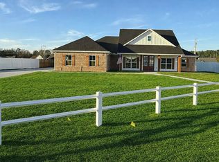 300 N Rayleigh Dr, Steens, MS 39766