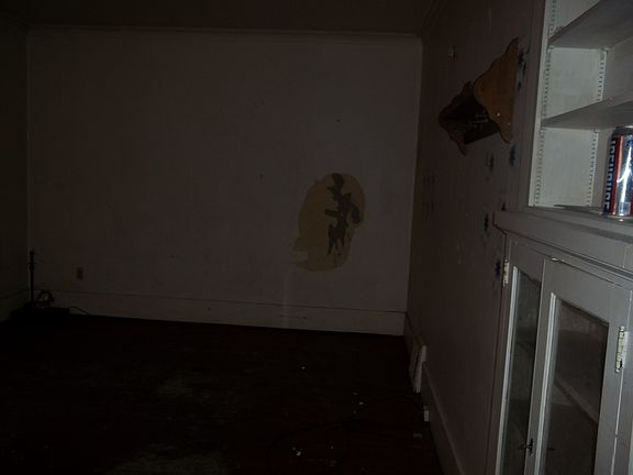5th image of 124 W Princeton Ave