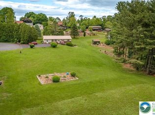 86 Sunny Side Dr, Schuylkill Haven, PA 17972