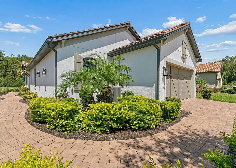 1st image of 4333 CAIROLI COURT