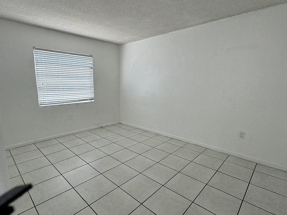 221 Majorca Ave #307