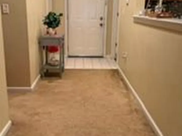 1216 Dogwood Ct #1216, New Brunswick, NJ 08901