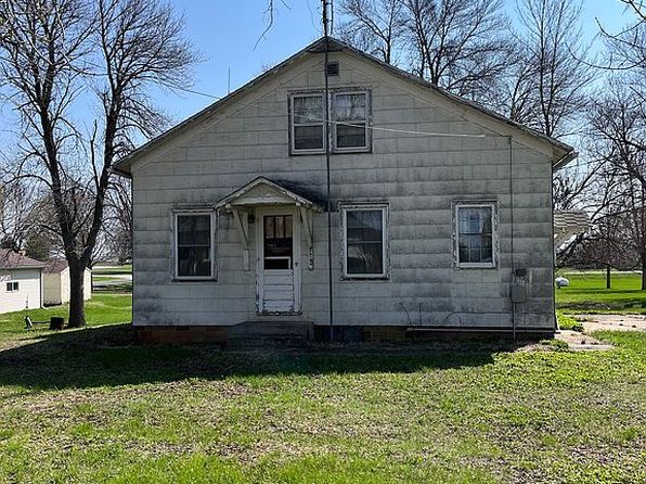 206 Logan St