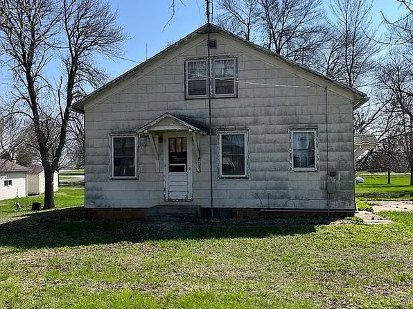 206 Logan St, Ledyard, IA 50556