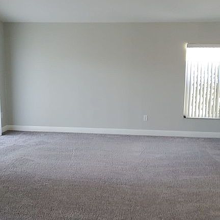 5th image of 2709 Barnsley Ln