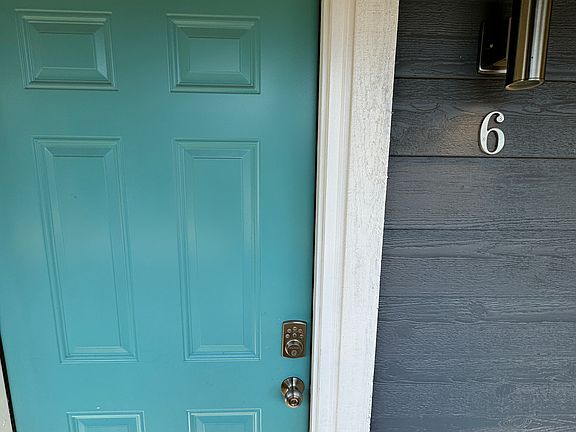 2nd image of 1008 S Quincy Ave APT 6