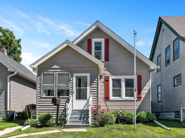 2415 Harrison PLACE, South Milwaukee, WI 53172