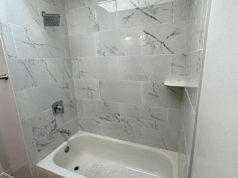 1915 Christiana Ct — Photo 30