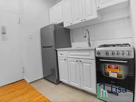 Rented by Lisa Management Inc | media 3