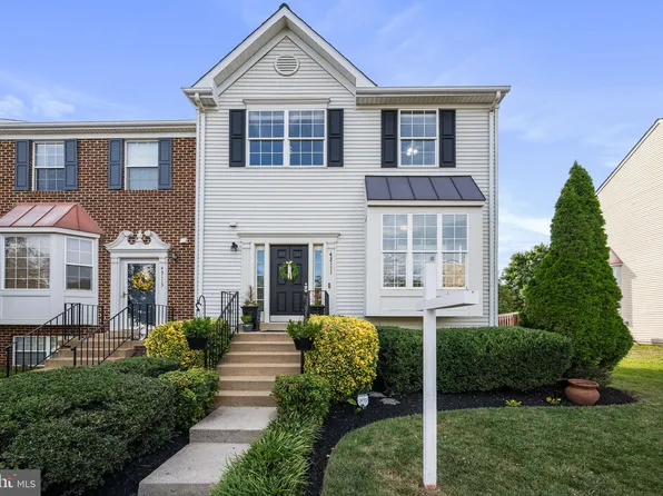 43111 Gatwick Sq, Ashburn, VA 20147