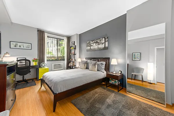 Sold by Corcoran | media 18