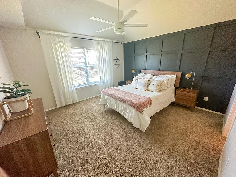 950 Naomi Ct — Photo 10