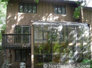 2658 Sumac Rdg, White Bear Lake, MN 55110