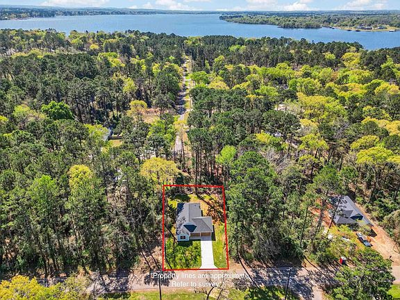 5th image of 329 Wiley Dr