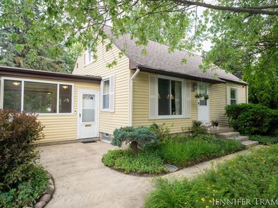 4001 Hillsdale Ave NE, Grand Rapids, MI, 49525