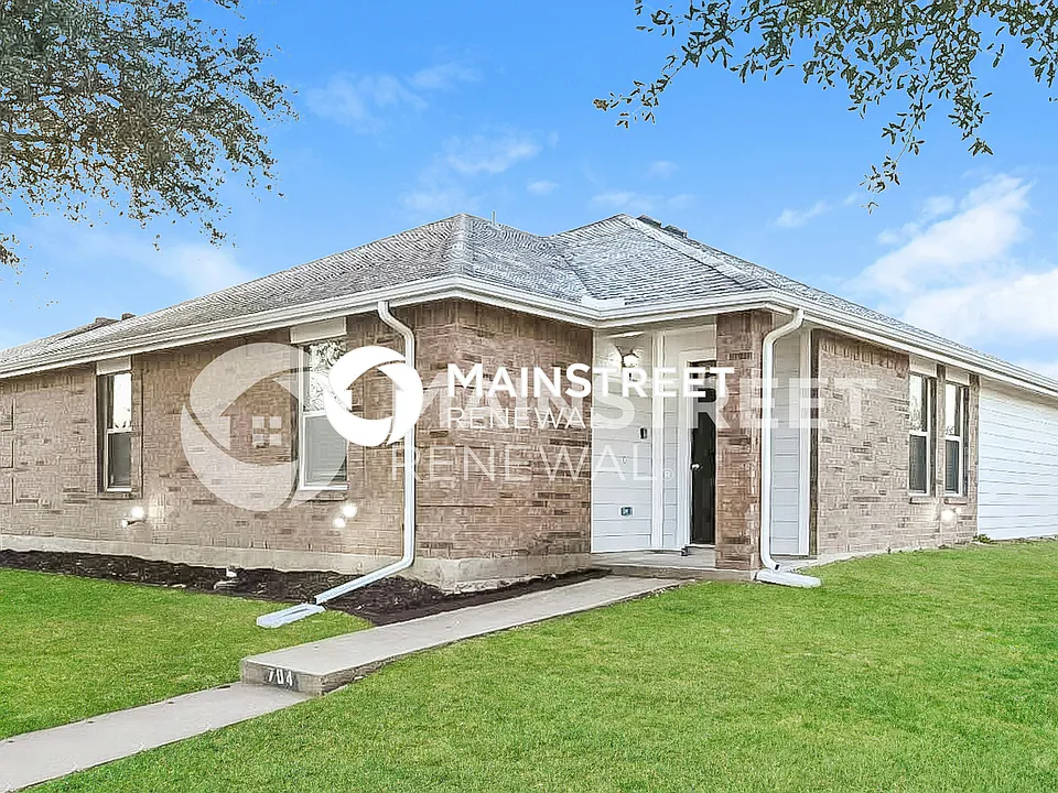 704 Panola Dr