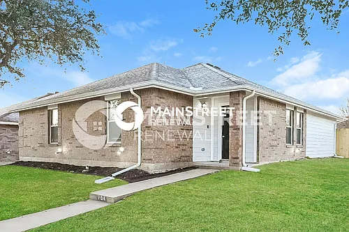 704 Panola Dr Photo 1