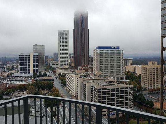 4th image of 400 W Peachtree St NW Unit 2114
