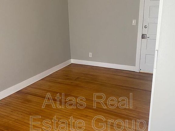 4th image of 1729 N Pennsylvania St #203
