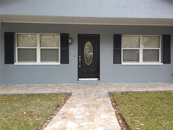 4th image of 11731 Hoyt Ave