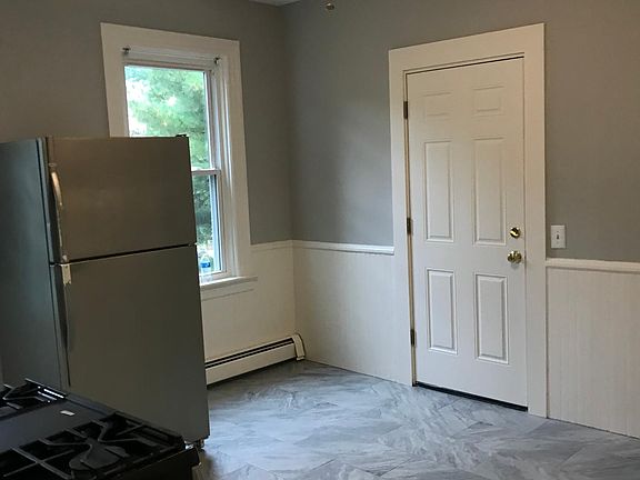 4th image of 273-275 Orms St #2