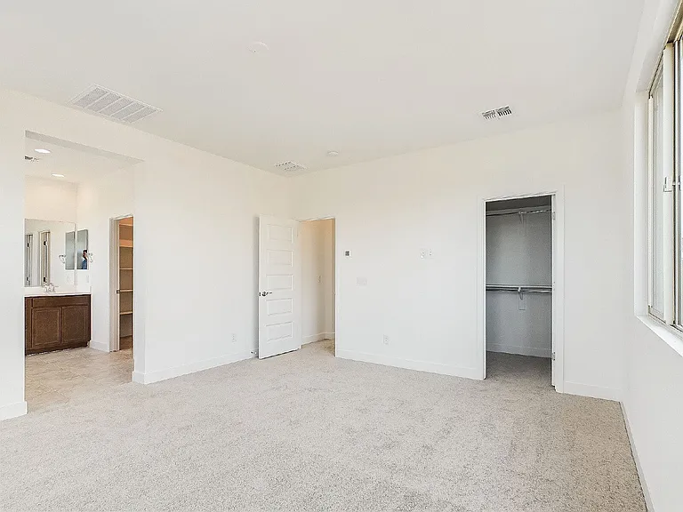14772 W Soft Wind Dr — Photo 16