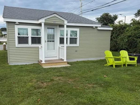 655 Succotash Rd, South Kingstown, RI 02879