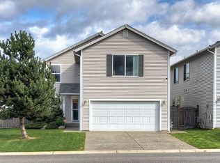 9519 Country Hollow Dr E, Puyallup, WA 98375