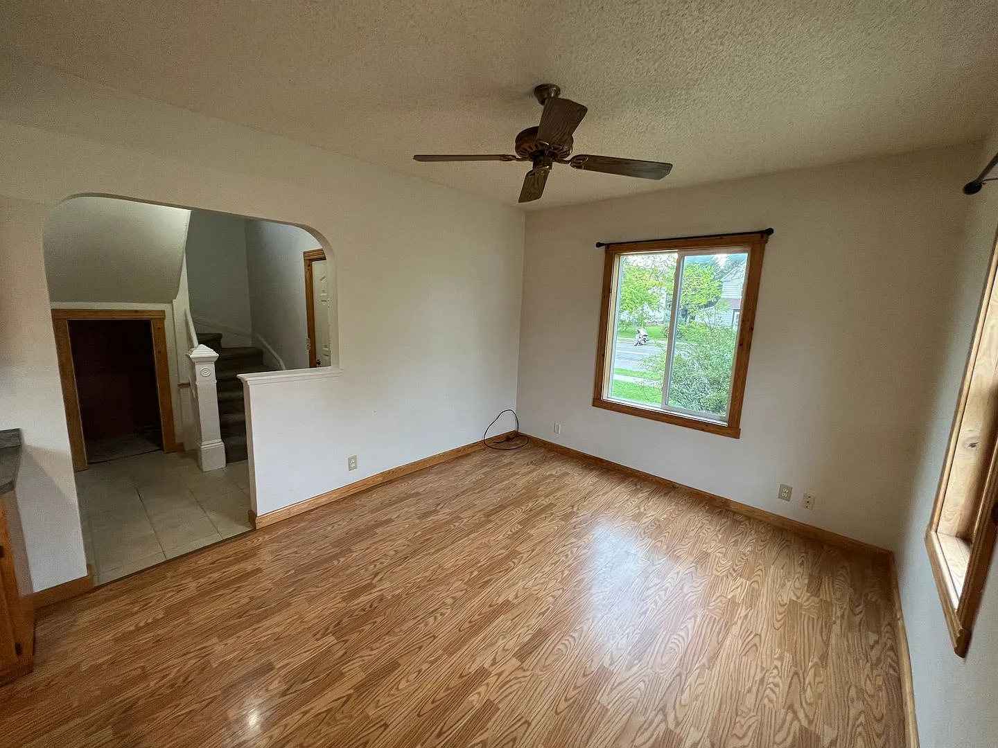 Spacious 3bd/2ba - Available November! — Photo 4
