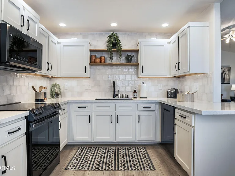 16801 N 94th St #2015 — Photo 40