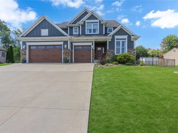 158 Eric Dr, Beaver, PA 15009