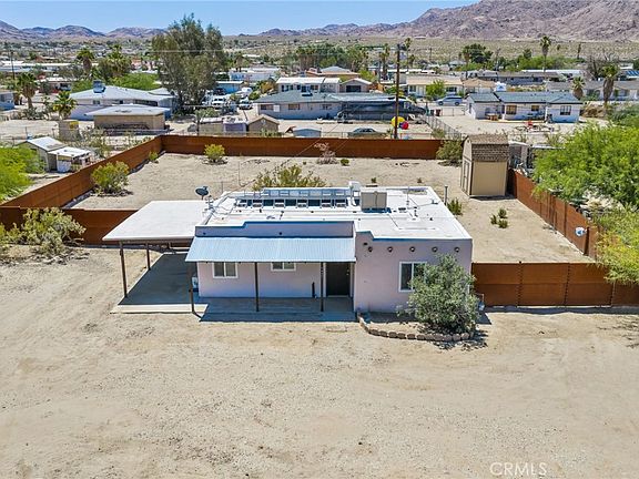 3rd image of 74401 Pinon Dr