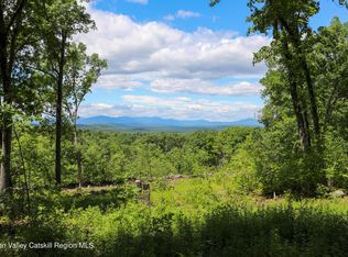 814 Cow Hough Rd, Esopus, NY 12561