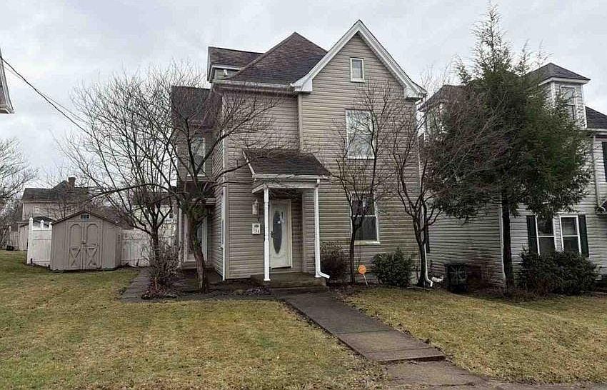 1st image of 134 Lawrence Ave