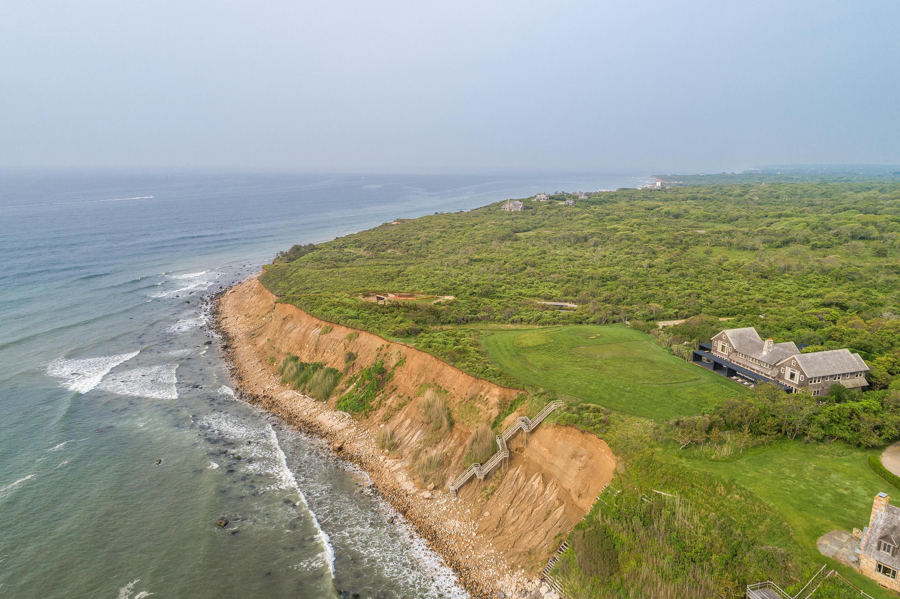 406 Old Montauk Hwy, Montauk, NY 11954 Out East