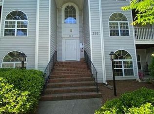 334 Quietwood Dr, Winston Salem, NC 27103