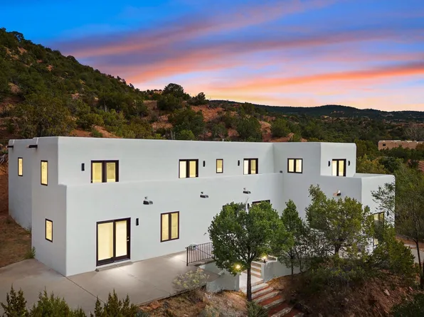 1339 Bishops Lodge Rd, Santa Fe, NM 87506