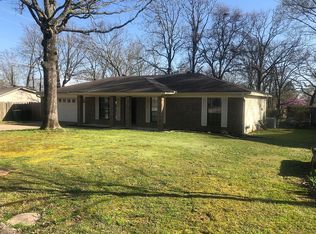 100 Summer Shade Ln, Sherwood, AR 72120