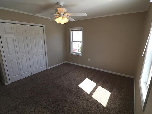 5th image of 1419 Johnston Ave