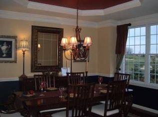 48 Red Tail Dr, Hawthorn Woods, IL 60047