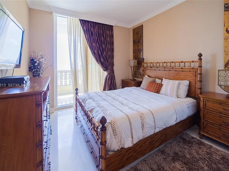 17875 Collins Ave #4302 — Photo 19