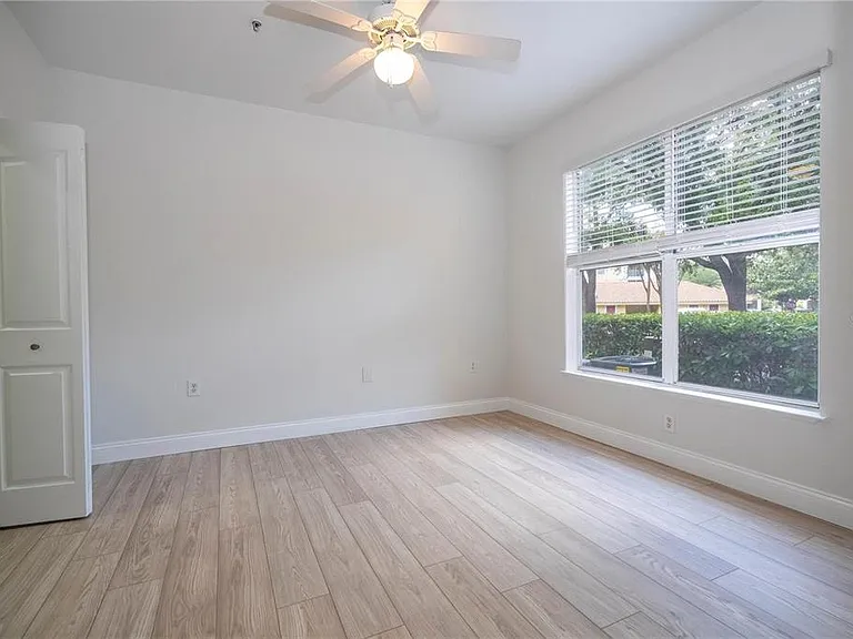 1375 Lake Shadow Cir #11103 — Photo 15