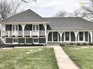 9848 Juniper Ln, Overland Park, KS 66207