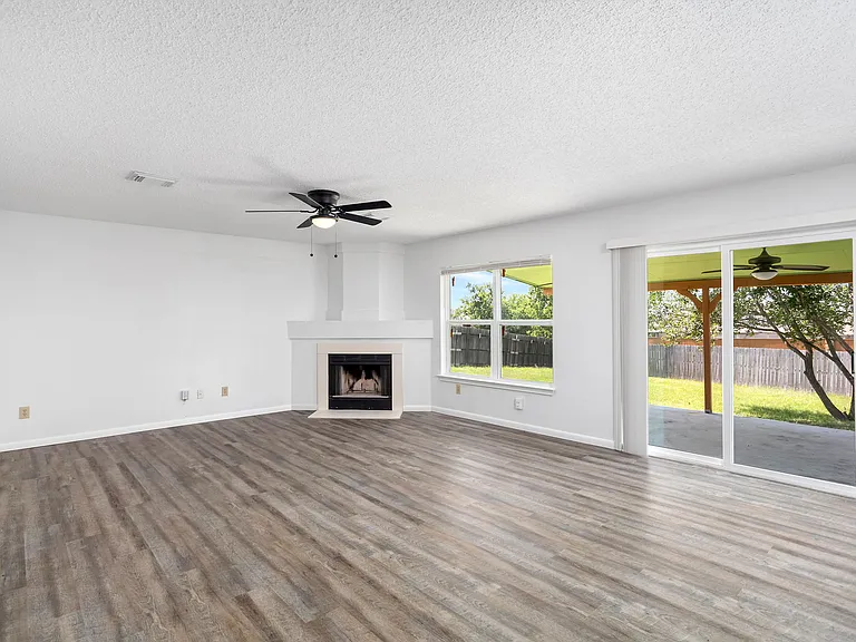 8090 Chestnut Ash in Converse TX - Homes For Rent in San Antonio TX Homes For Rent in Converse TX