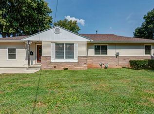 303 W Seminole St, Springfield, MO 65807