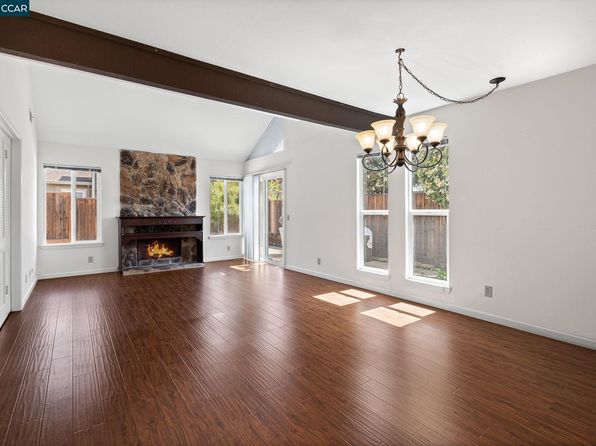 2494 Bay Meadows Cir, Pleasanton, CA 94566