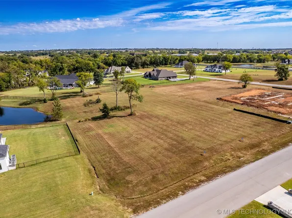 10957 S 218th East Ave, Broken Arrow, OK 74014