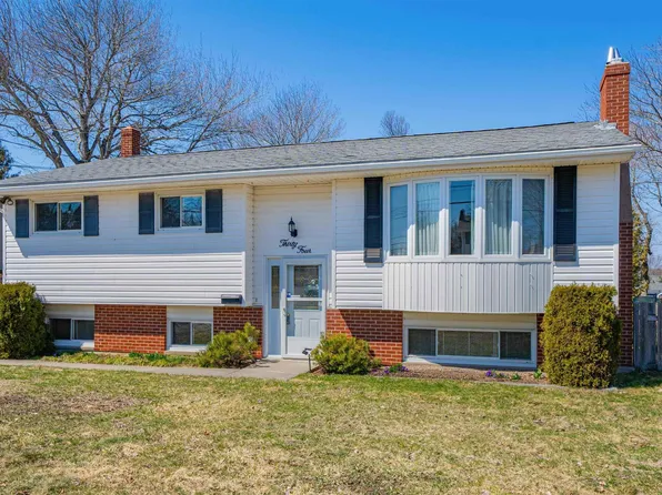 34 Lethbridge Ave, Halifax, NS B2X 2X2