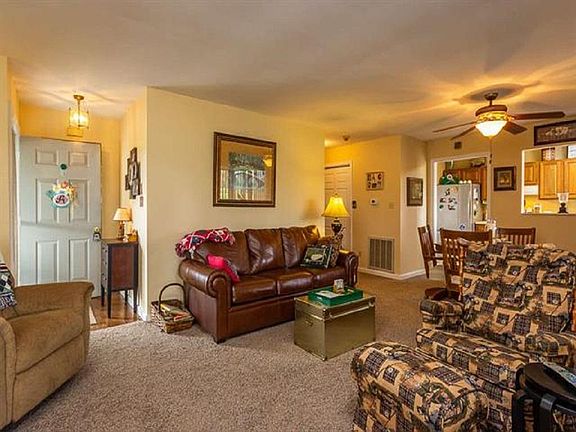 5th image of 3413 Mountain View Ln