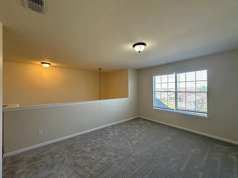 202 Crowfoot Dr — Photo 28